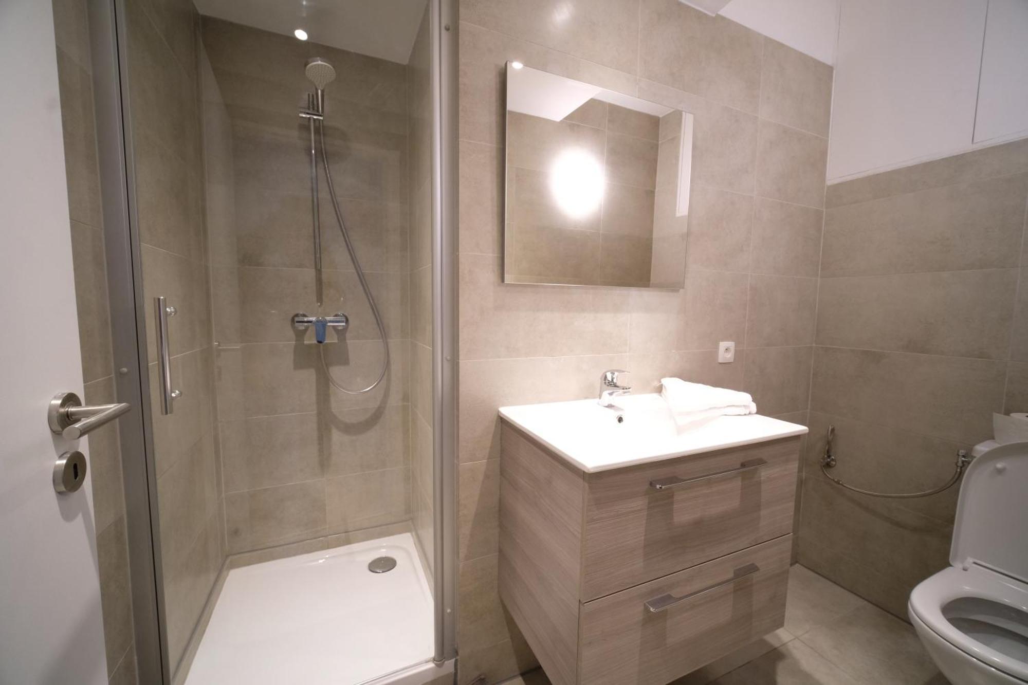 Smart Appart - City Center Liege Bagian luar foto